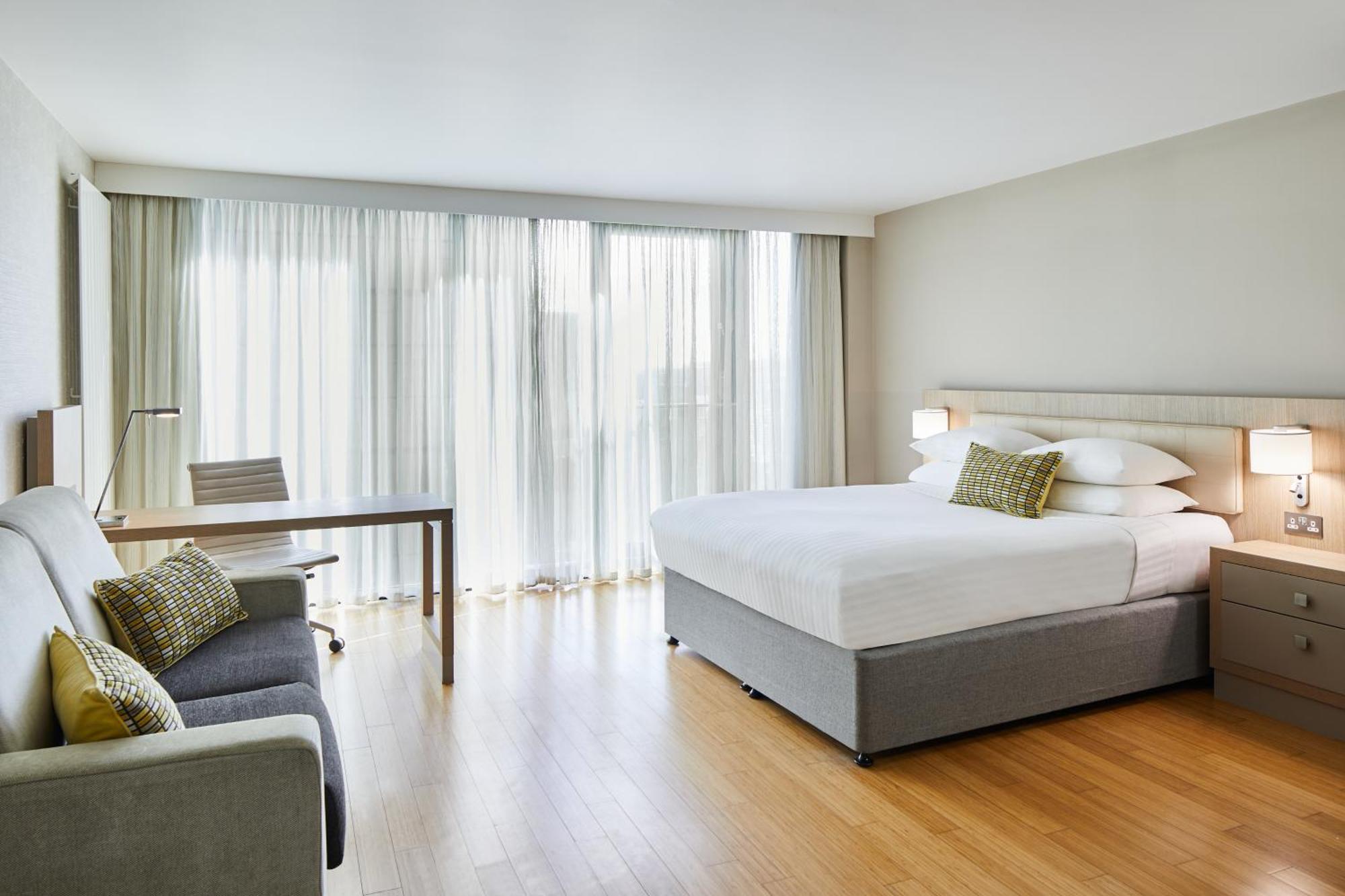 By Marriott 4* Édimbourg